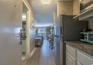 Ocean View Condo Perfect for 4 Guests Sea Mist 51501