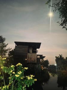 Little Farm Nakonnayok M