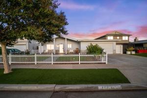 Peaceful Home Near Beach & Disneyland