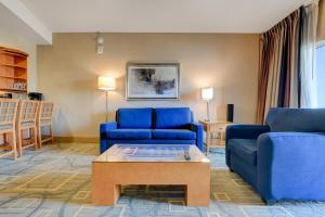 Princess SuitePlatinum Hotel with balcony Strip VIEW