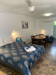 Shady Rest Motel