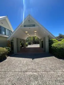 Poppies Lakeview Terrace - 2 Bedroom - Murrays Beach