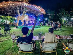 ไวน์แคมป์ WineCamp โดมติดลำธาร