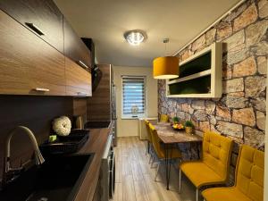 Mox Downtown Apartman