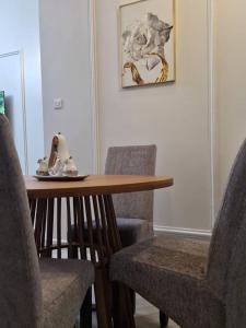 Mahogany Mine Apartments-1