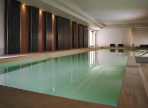 Westport Coast Hotel