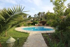 Gîte Lou Caillou - 佩梅纳德