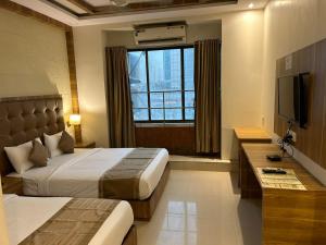 Hotel BKC Mannat