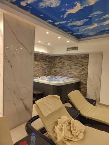 President Kop Paxson