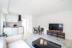 Spacious flat for 4 people #1