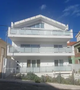 Artemis Apartment Argostoli - Karavádhos