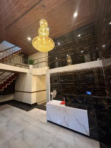 TRI HOTEL