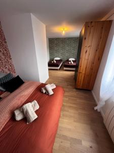 Appartements Magnifique loft 130m2 Le Mans : photos des chambres