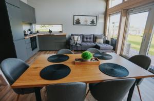 Seashore Holiday House