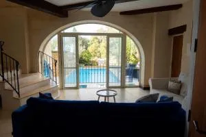 Dionisia Holiday Home - Għammar