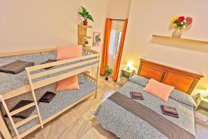 Central & Style - Bars and Restaurantsaround Apartment