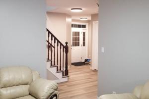 Cozy Luxurious Detached 4 Bedroom House