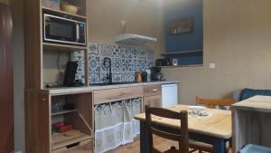 Maisons de vacances Gite La Canopee au coeur de la campagne face au Vercors : photos des chambres