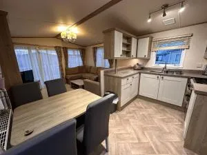 Tattershall Lakes 6 berth with bath - Kirkby on Bain