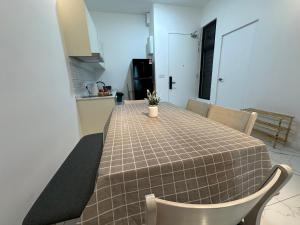 KL Pantai Bangsar South 3BR 6-11 pax next to NPE