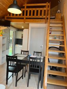 Chalets Capucine 1 : photos des chambres