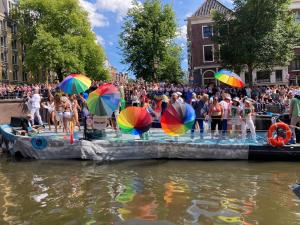 Charming Rooms with free parking