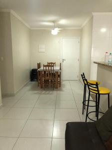 Apto com sacada GOURMET VISTA MAR