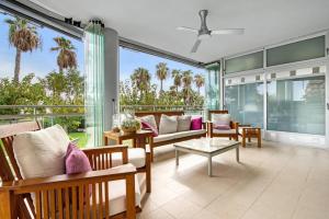 APARTAMENTO CON ESPECTACULAR TERRAZA FRENTE AL MAR