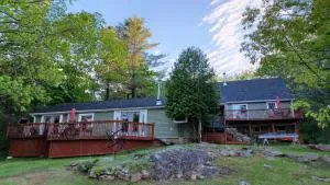 Yeomans Cottage on the Water! - Delta