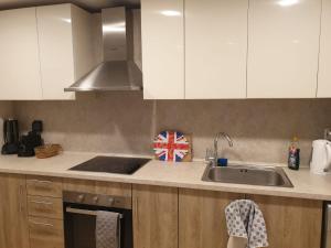 Mangroovy- 1BR Sea Breeze Back Sea view