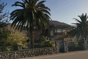 Apartamento 3 habitaciones en casa, amplio jardín - Cabarceno