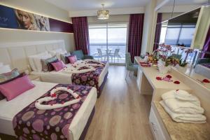 Azura Deluxe Resort & Spa - UltraInclusive