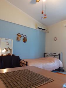 a comfortable studio near the University