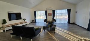 Charming Country House with Garden, Play Area & Pool