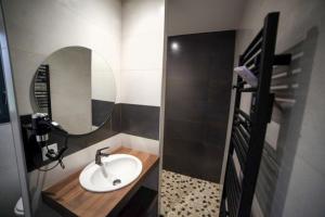 B&B / Chambres d'hotes Chambres d-hotes les Hirondelles : photos des chambres