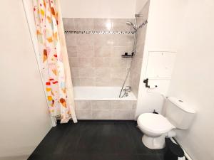 Appartements Candyland-20min Disney-Famille : photos des chambres