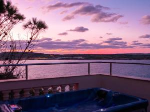 Villa Palma - Sunset Sea Views with Pool, Jacuzzi, Sauna and Games Room