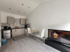 Ilford Town Centre Studio
