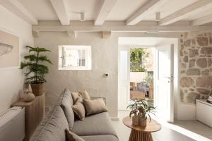 Villa Miri, Heritage Superior Villa with Swimming Pool