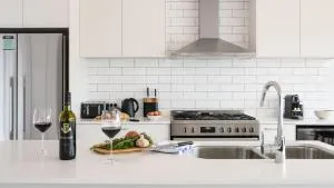 Rock Cottage - Spring Hill