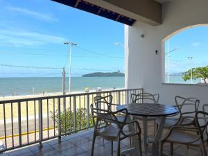 Extraordinária casa Pé na Areia - Piçarras