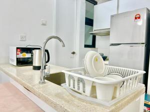 1-8 pax Comfort Place 3room Ara Damansara
