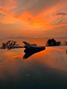 The Sunny Hill Pool Villa 180° Panoramic Sea View