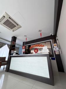 G Star Hotel