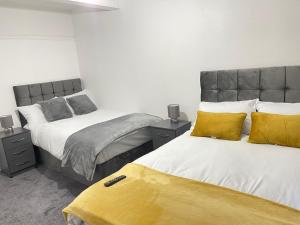 Easystays The Hidden Gem Large Basic Home Can Sleep 15