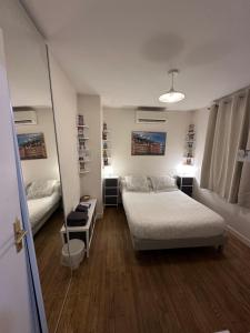 Villa des Palmiers, Chambre n°1, Lit double