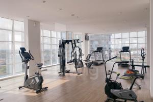 RedLiving Apartemen TreePark City - Hunian Idamanku Tower Alpine