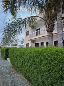 Sea Apartments - Livadhia