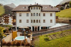 Hotel Alpenrose
