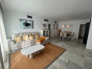 Jardines del puerto 741